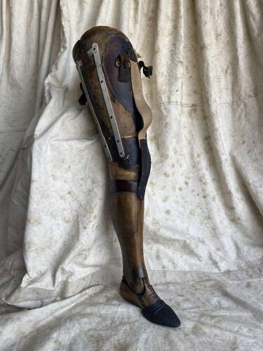 A rare antique Victorian wooden prosthetic leg by Sillis of London