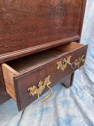 An 18th century Georgian antique oak sword chest with keys