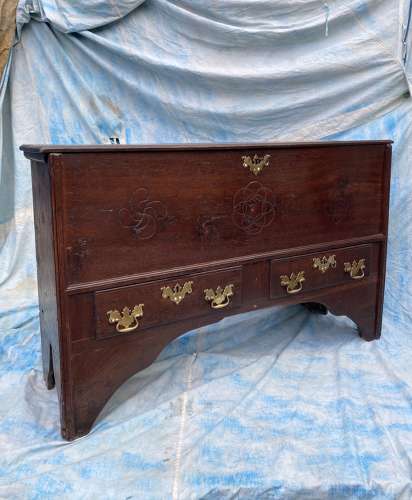 An 18th century Georgian antique oak sword chest with keys