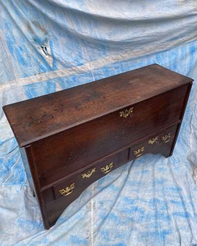 An 18th century Georgian antique oak sword chest with keys
