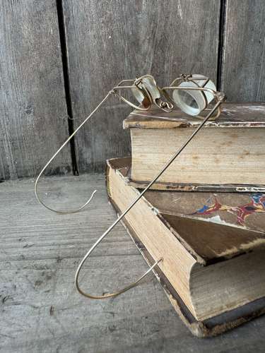 A pair of early 20th century Watson's 'Speera' binocular magnifiers