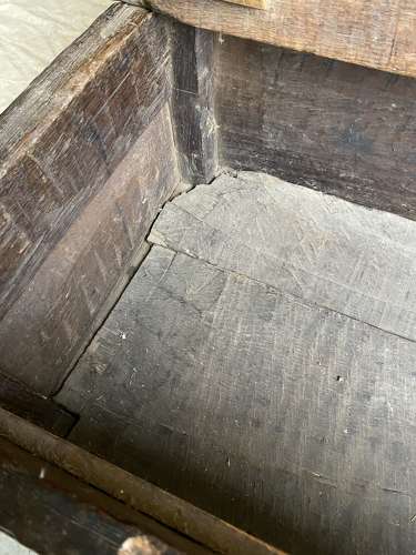 A charming antique 18th century Welsh panelled oak box settle