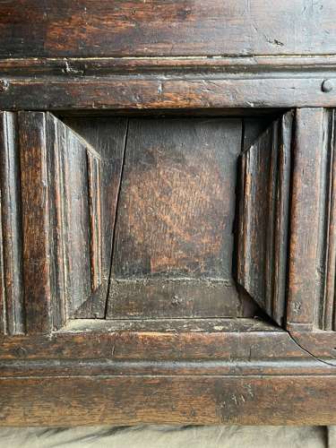 A charming antique 18th century Welsh panelled oak box settle