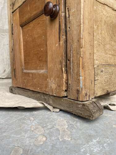 An antique early 19th century vernacular pine box settle