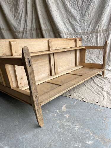 Impressive country house antique 19th century pine high back settle bench