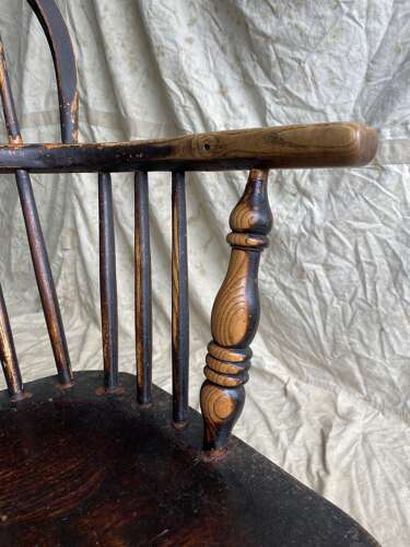 An antique 19th century elm and ash hoop and stick back Windsor chair
