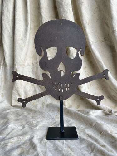 A large rare 1930s skull and crossbones Italian dynamite factory danger sign