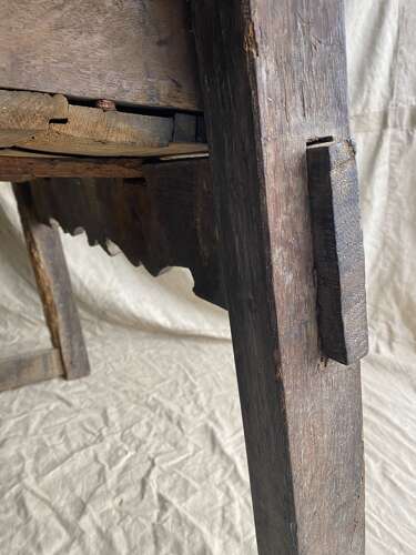 A primitive 18th century antique Spanish oak console table