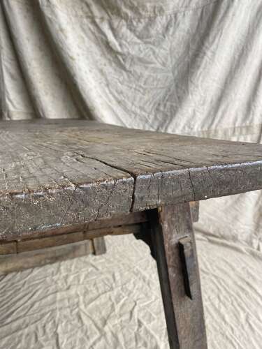 A primitive 18th century antique Spanish oak console table