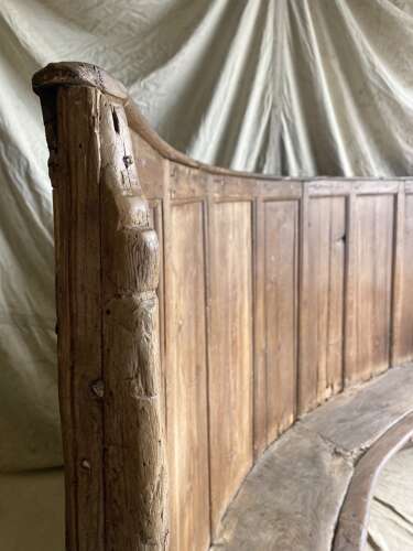 A remarkable rare 8ft early 17th century antique elm and pine barrel back tavern settle