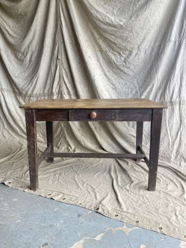 A charming Irish 19th century antique pine kitchen prep table