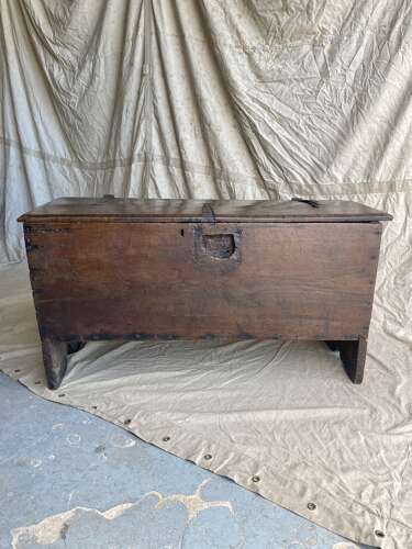 A rare Elizabeth I 16th century antique West Country boarded oak chest