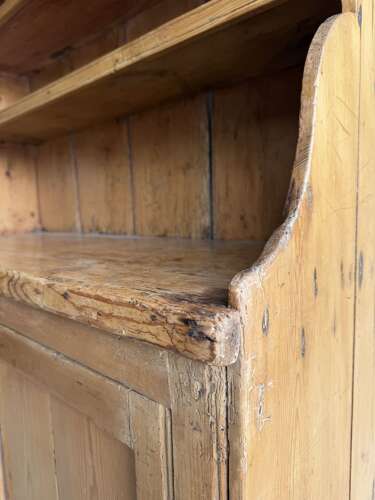 A 19th century Irish pine one piece antique dresser