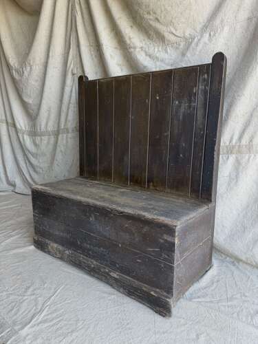 A rare 19th century antique Welsh vernacular farmhouse box settle