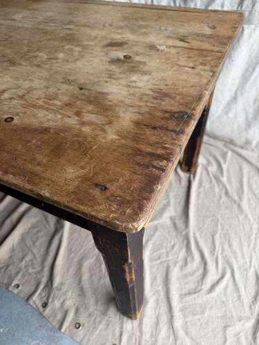 A Victorian antique pine scrub top kitchen table