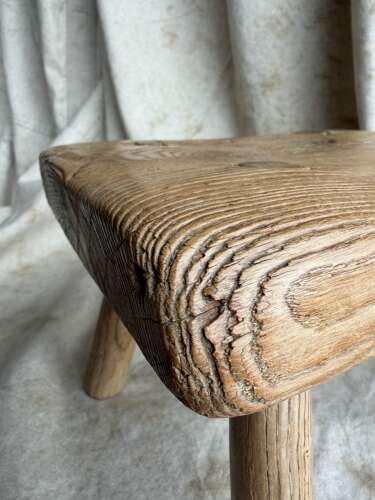 A Georgian antique elm candle stool